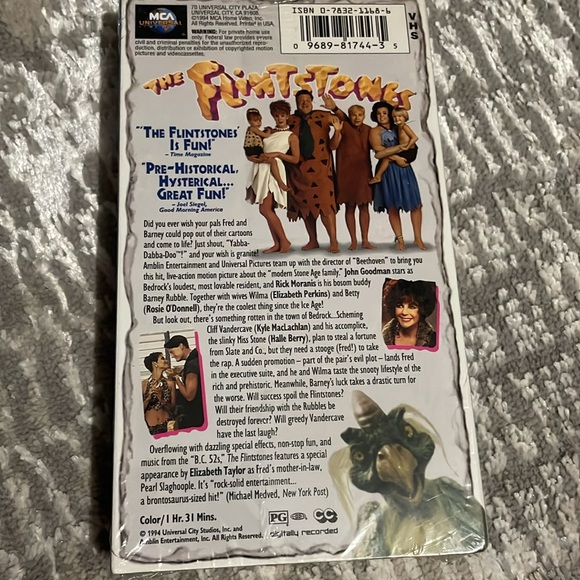 New in box MCA Universal “The Flintstones” VHS Hi Fi Stereo movie - Picture 3 of 6